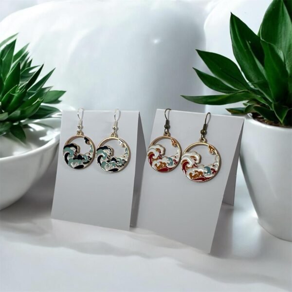 Ocean Crest Earrings